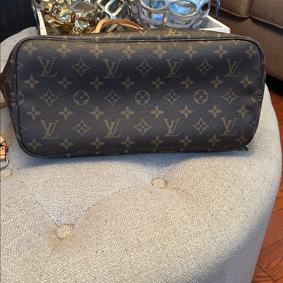 Louis Vuitton Neverfull Beige Monogram MM shoulder bag - Picture 12 of 15